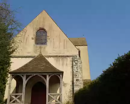 PXL020 Eglise St-Jean Baptiste de St-Léger-en-Yvelines, reconstruite au XVIè siècle...